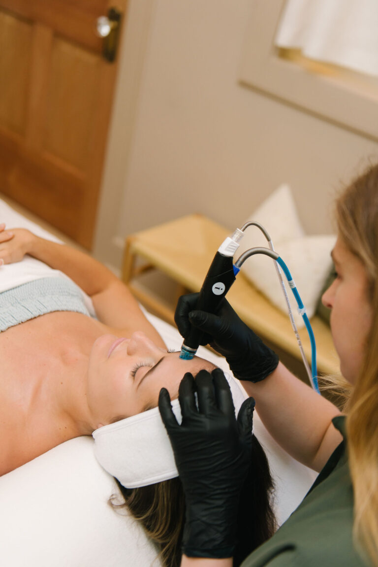 Hydrafacial procedure